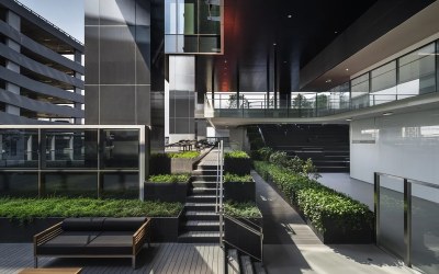 Gallery photo Офисное здание AIA East Gateway рядом с улицей Бангна-Трад, Бангкок, Таиланд.