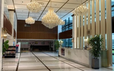 Gallery photo Продается 4-звездочный отель класса люкс, 224 номера, в деловом районе, Sukhumvit Road, Бангкок, Таиланд, недалеко от торгового центра Emsph
